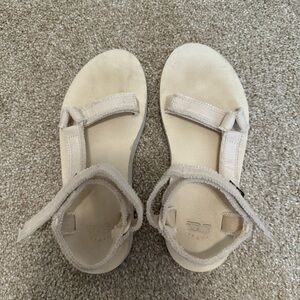 teva sandals